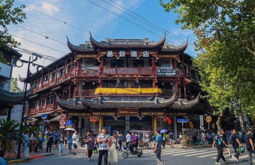 2023年全国规模以上文化及相关产业企业营业收入增8.2%